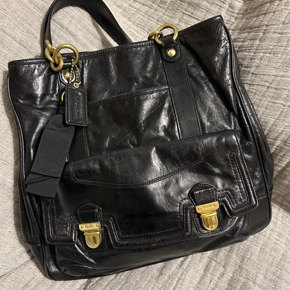 Coach Handbags - Coach vintage black leather purse